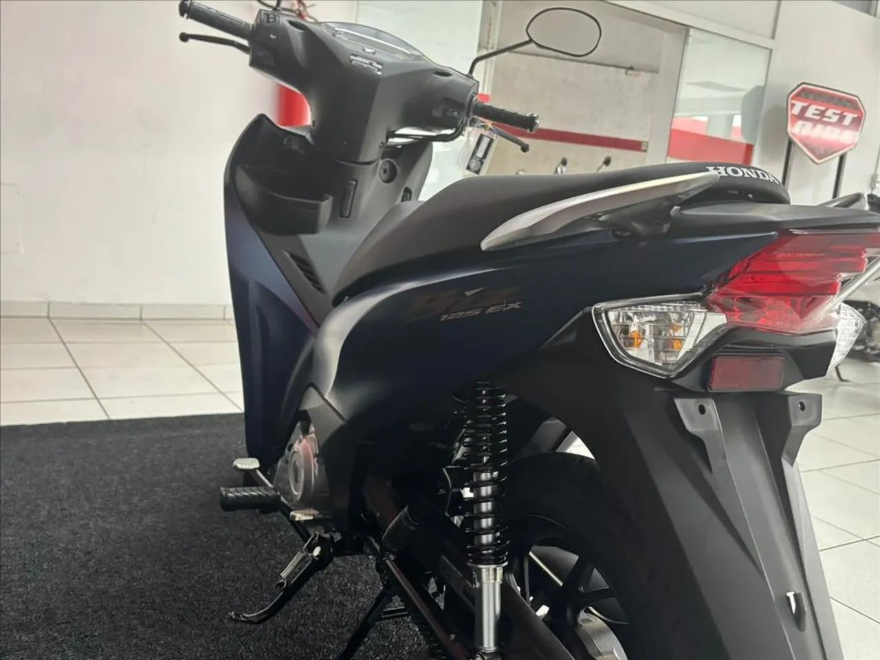 HONDA BIZ 125 EX - Foto 11