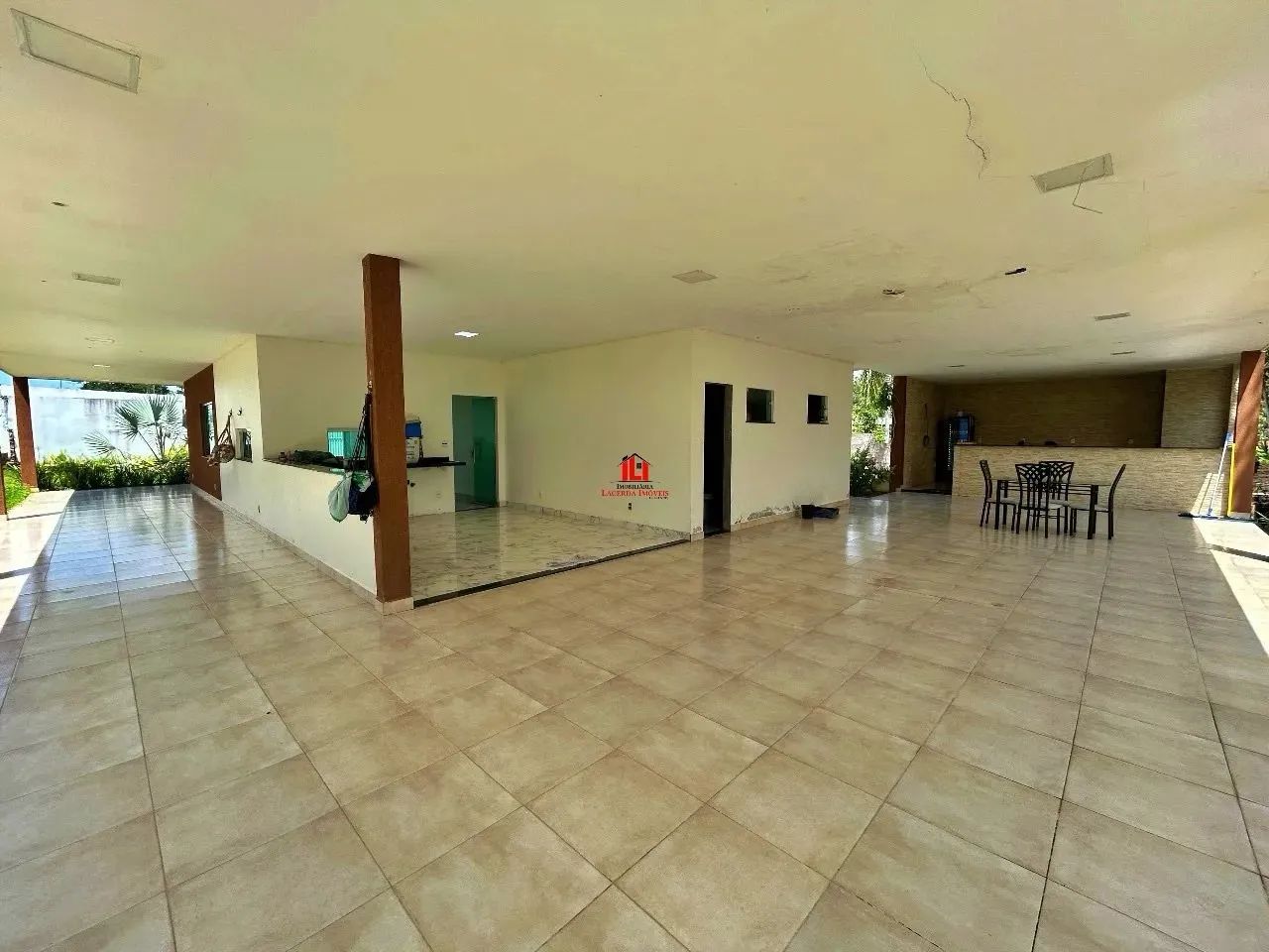 Chácara com Fundo para o Lago no Tarumã Medindo 40x60= 2.400m² as Margens do Tarumã - Foto 3