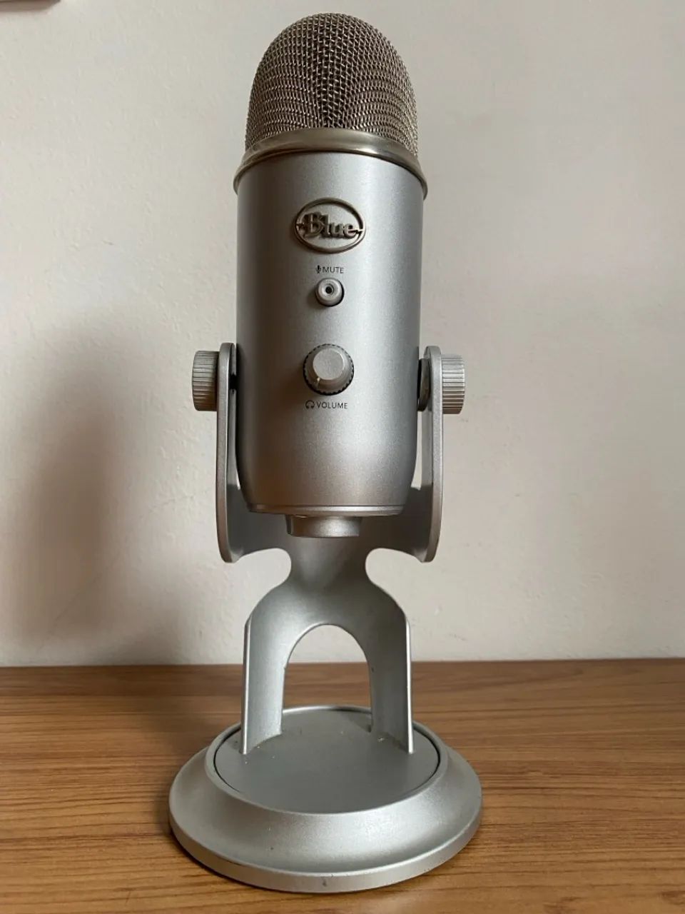 Microfone Blue Yeti USB - Qualidade Profissional - Foto 3