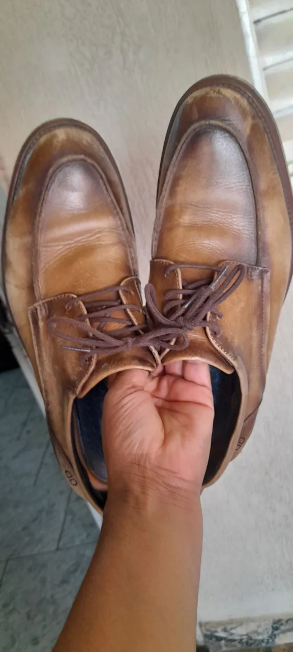 Sapatos Democrata de Couro n° 42, Marrons Elegantes