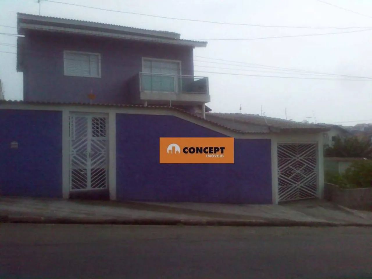 Sobrado com 3 dormitórios à venda, 250 m² por R$ 850.000,00 - Jardim Carlos Cooper - Suzan