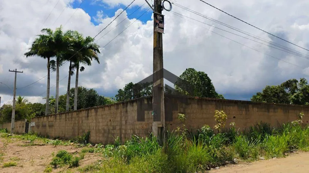 Terreno de 8.780m² à venda, localizado em Paudalho, Pernambuco.