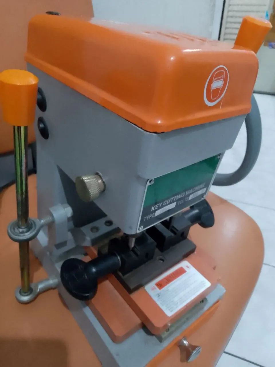 Máquina de cortar chaves profissional