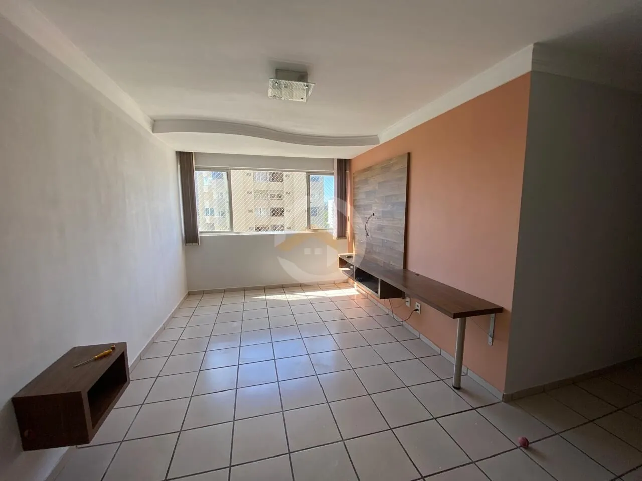 Apartamento de dois quartos no Universitário