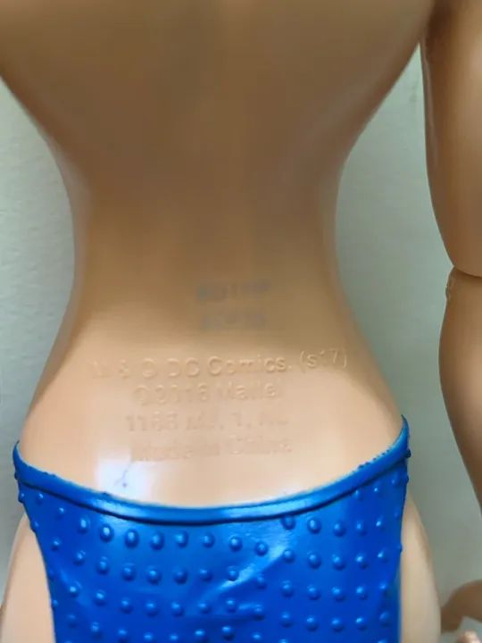 Boneca Barbie Wonder Woman DC Comics - Foto 2