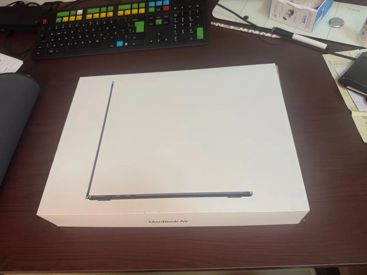 Caixas de MacBook vazias