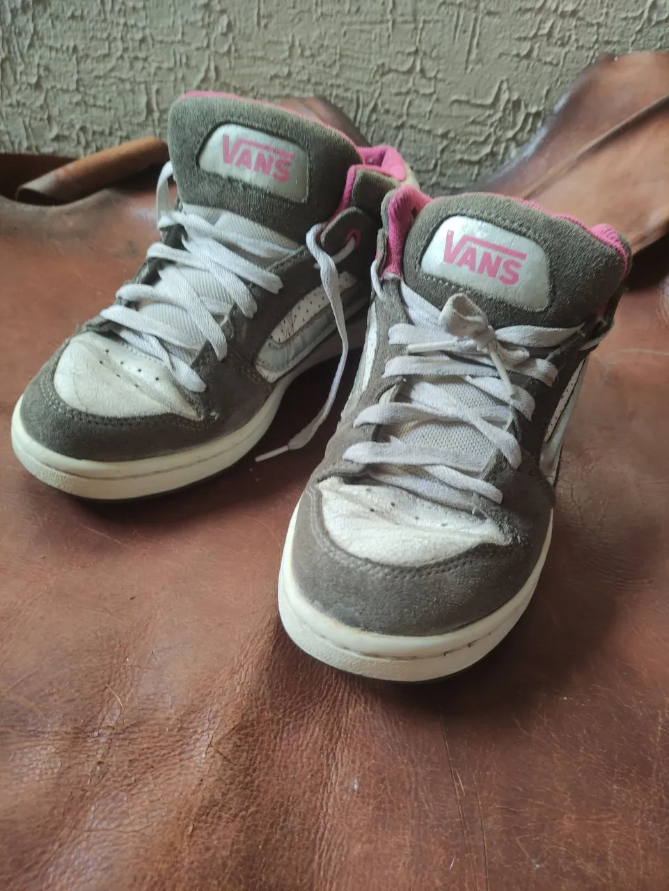 Tênis Vans modelo Kailyn tam 35