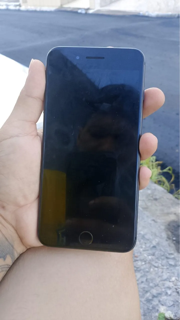 Touch ID funcionando normal, perfeito estado aceito troca dependendo da volta!