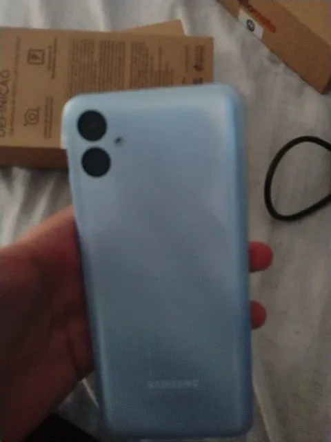 Samsung A04e 64gb 4ram
