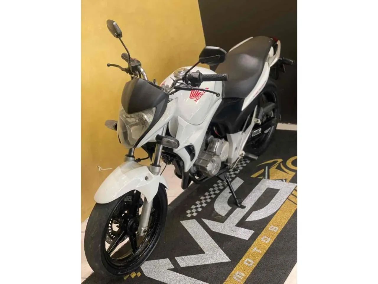 Honda Cb 300r 2012 - Foto 3