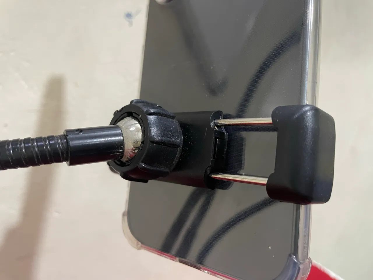 Ring Light com Suporte para Microfone e Celular  - Foto 4
