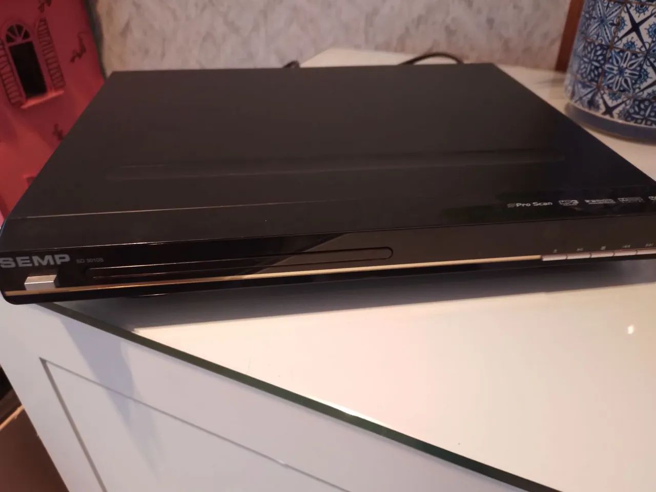 Aparelho de reprodução CD e dvd65734677734274120
