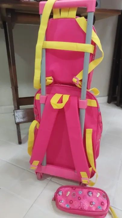 Mochila com rodinhas Maria clara e JP +lancheira - Foto 2