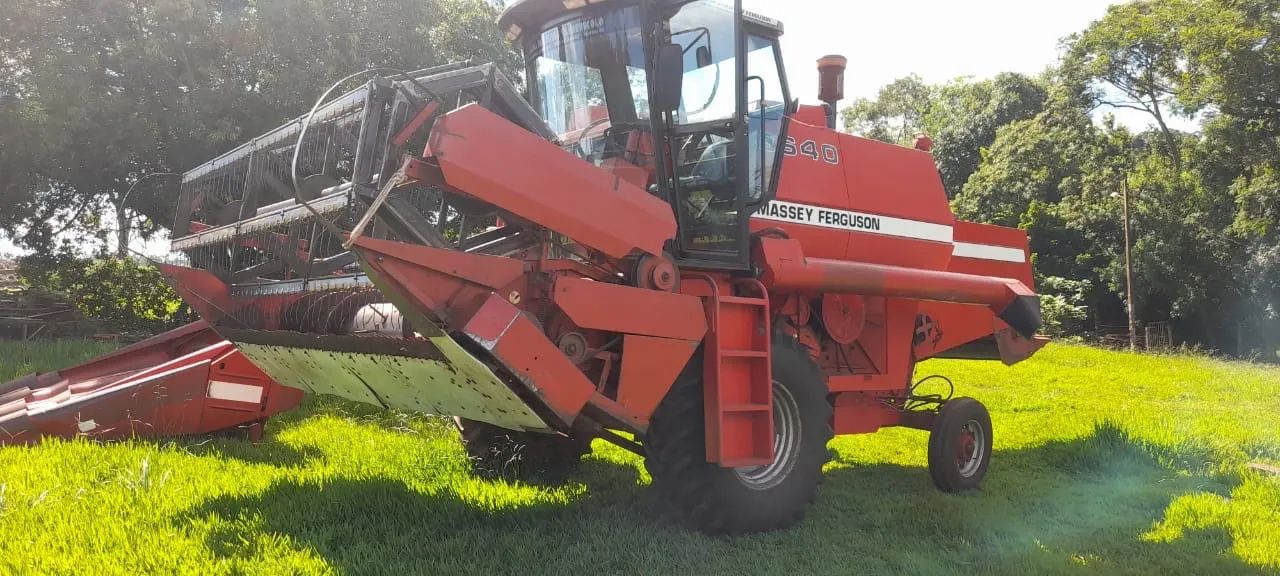 Colheitadeira MF 3640 - Foto 3