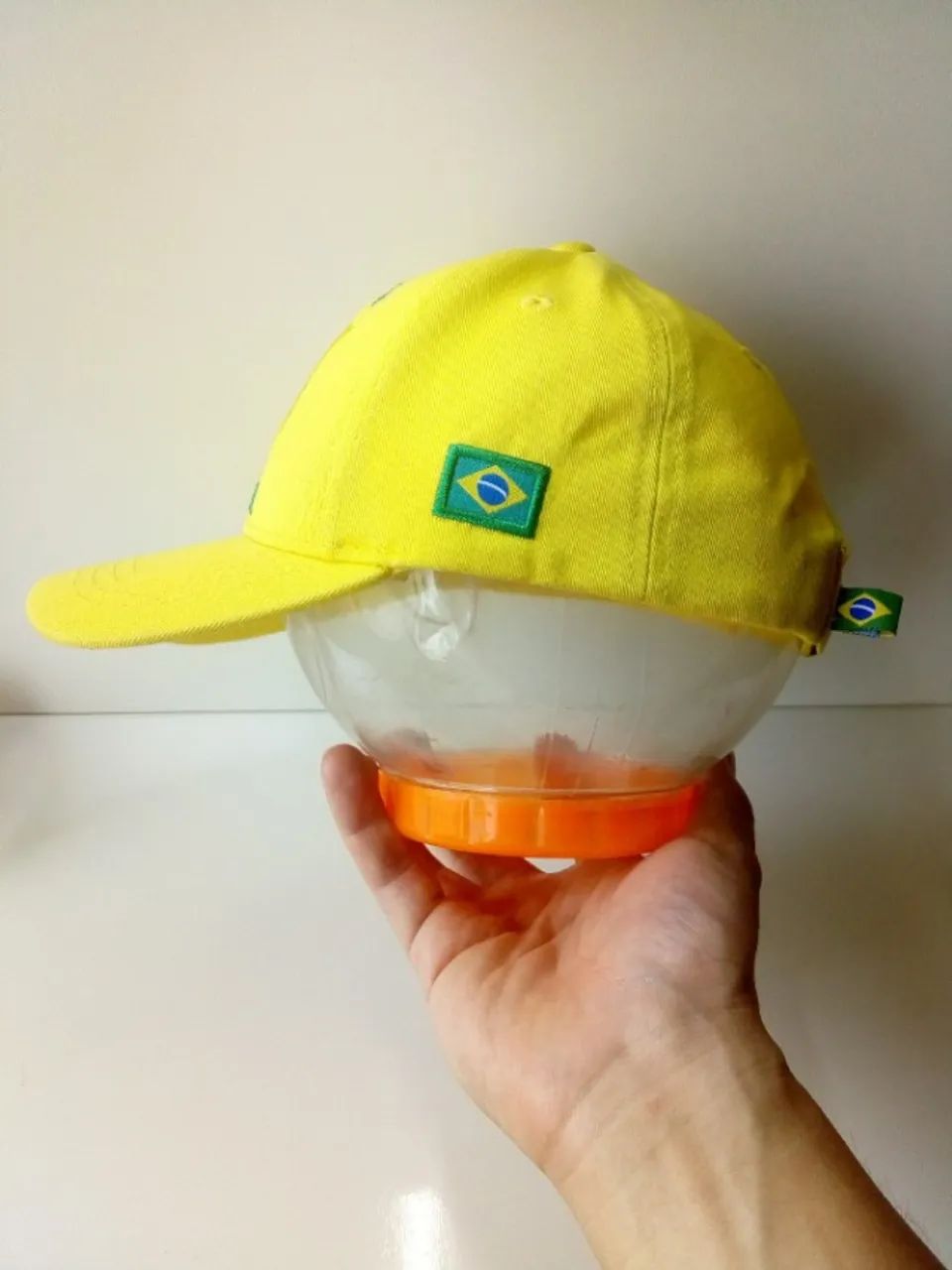 Boné Oficial Da Seleção Brasileira - Tamanho Juvenil (Seminovo/Envio Pela OLX Pay) - Foto 6