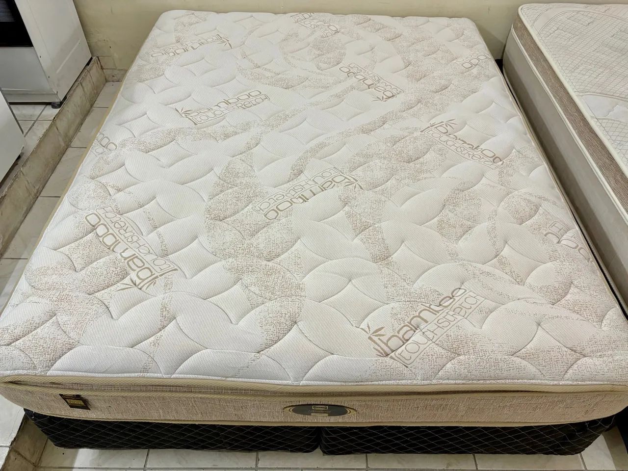 Cama Box de casal Queen , cama Queen   - Foto 3