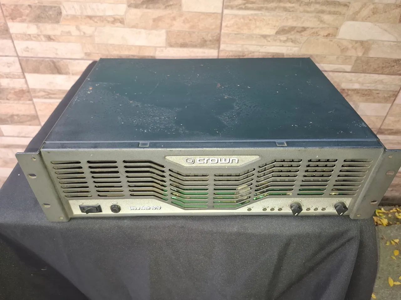 Amplificador Crown Ultra Tech 1010