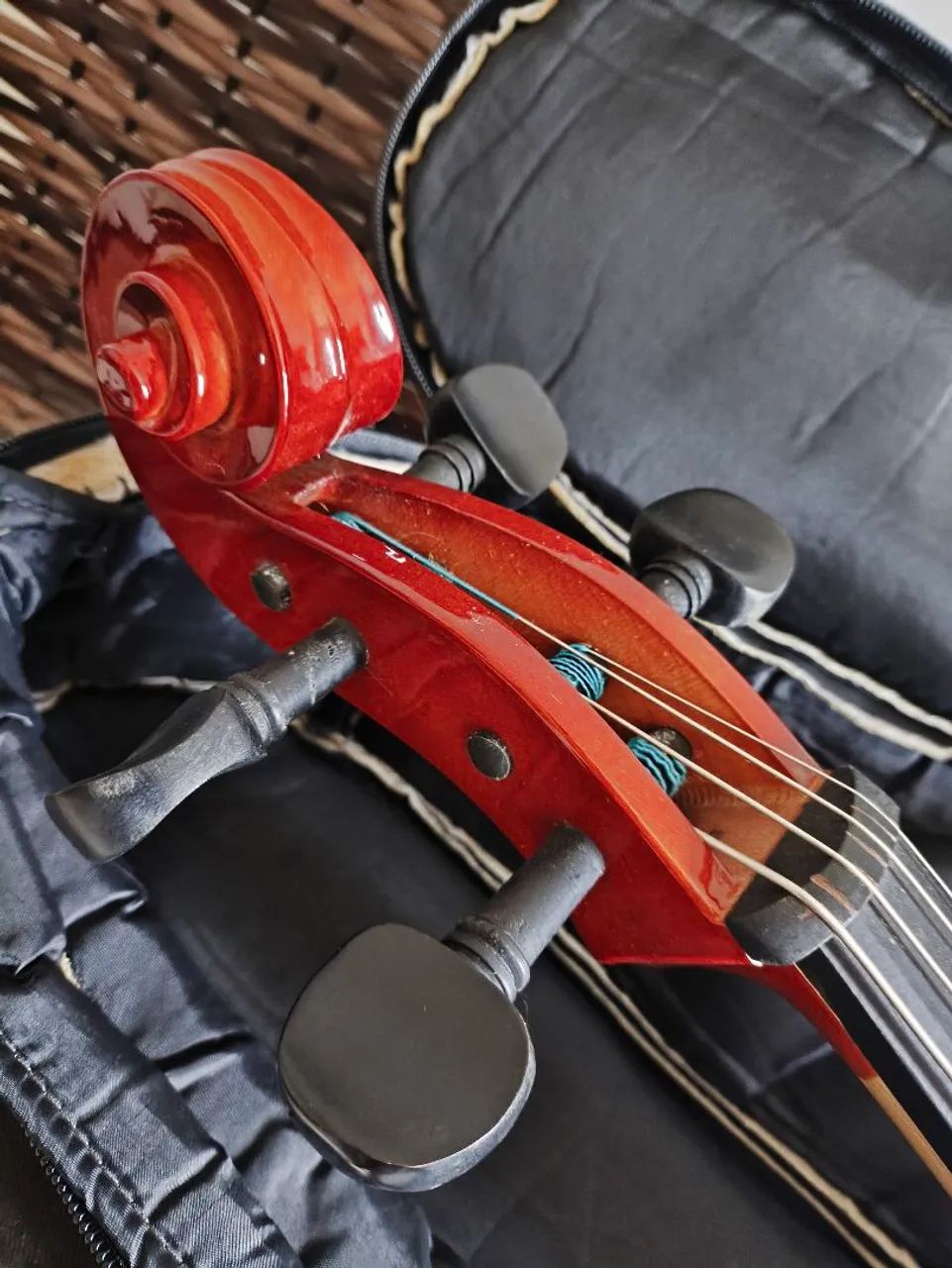 Violoncelo Dominante 9633 - Pouco Uso - Foto 3