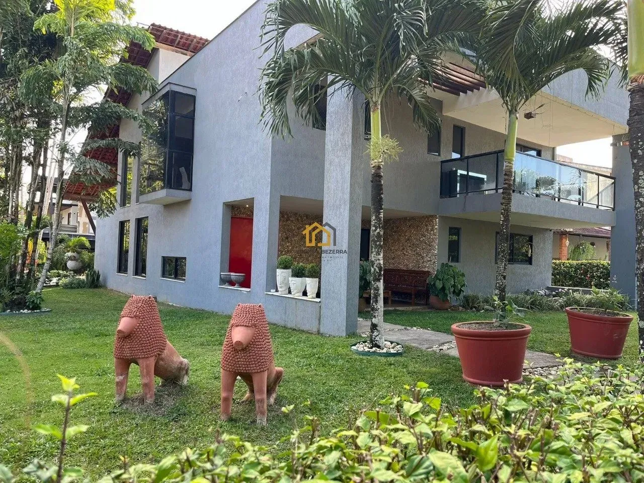 Vendo excelente casa de condomínio em Aldeia no km 14, com 4 quartos (sendo 2 suítes) e pi