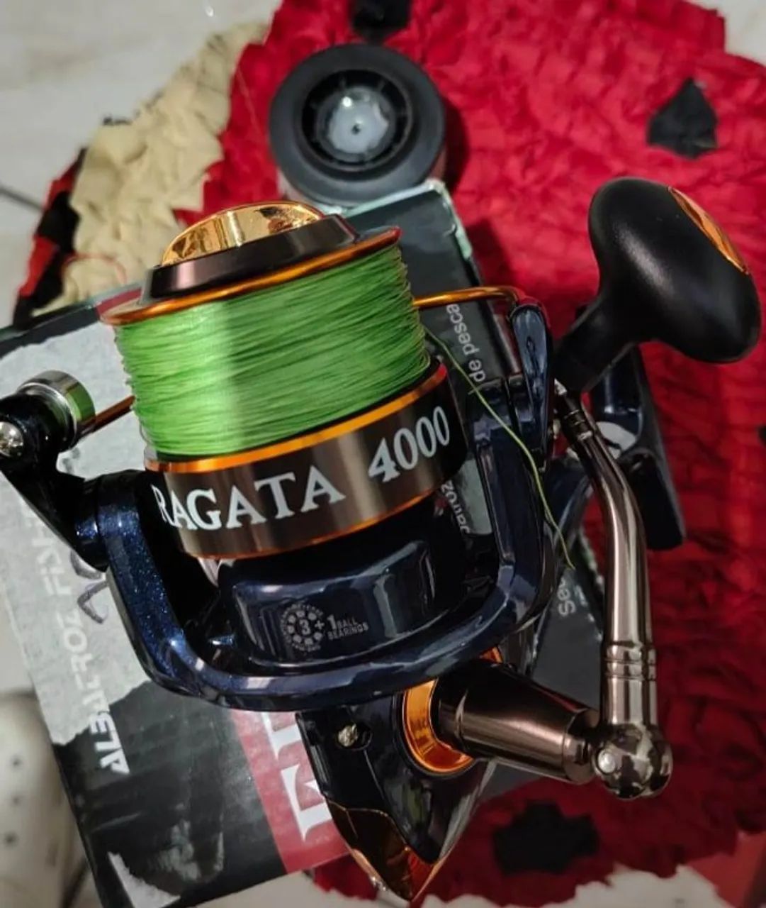 Molinete Fragata 4000 - 4 Rol. +2  Carretel Extra - Albatroz Verde e Transparente. - Foto 6