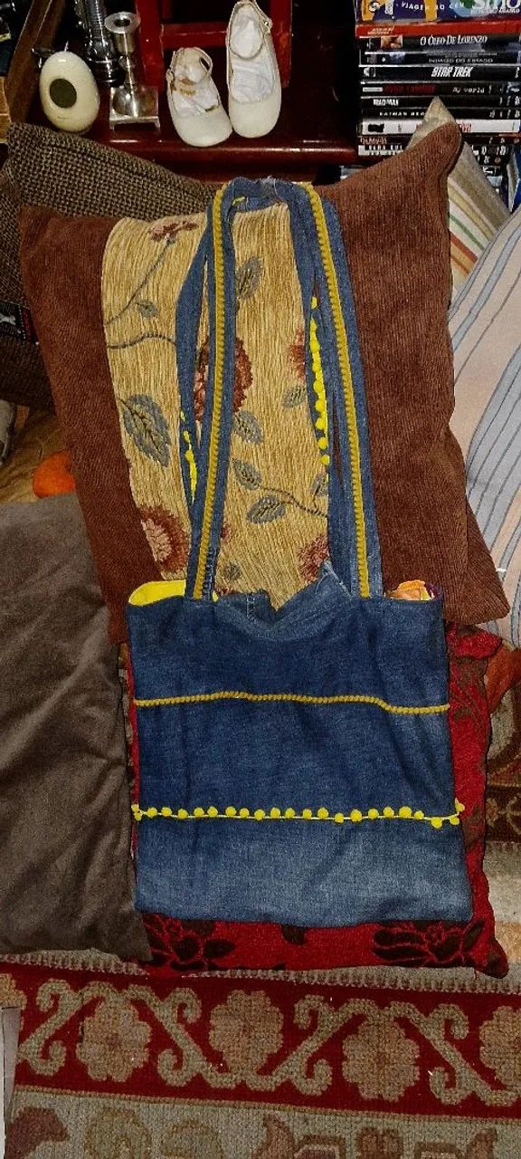 Bolsa Jeans Artesanal com Detalhes - Foto 2