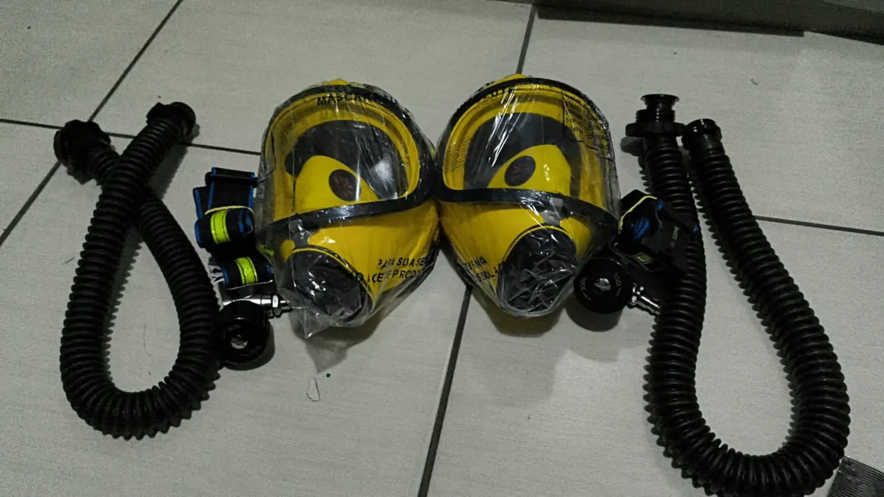 Máscaras de espaço confinado