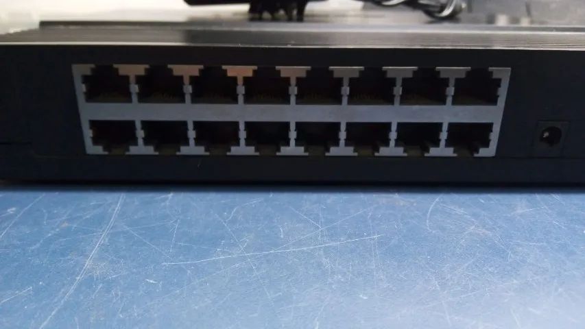 SWITCH TPLINK-TL-SF1016D - 16 PORTAS - Foto 4