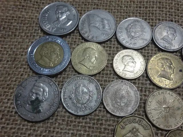 Coleção de moedas antigas do Uruguai - Foto 5