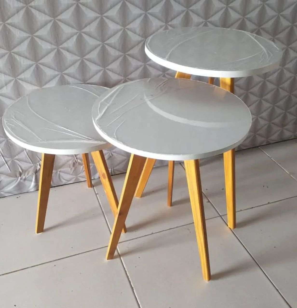 Vendo lindas mesinha de canto e aparador Fabricação própria mdf  * - Foto 5