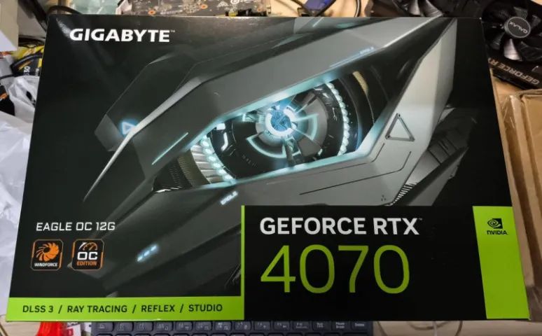 Placa de Vídeo Gigabyte RTX 4070 Eagle OC 12GB