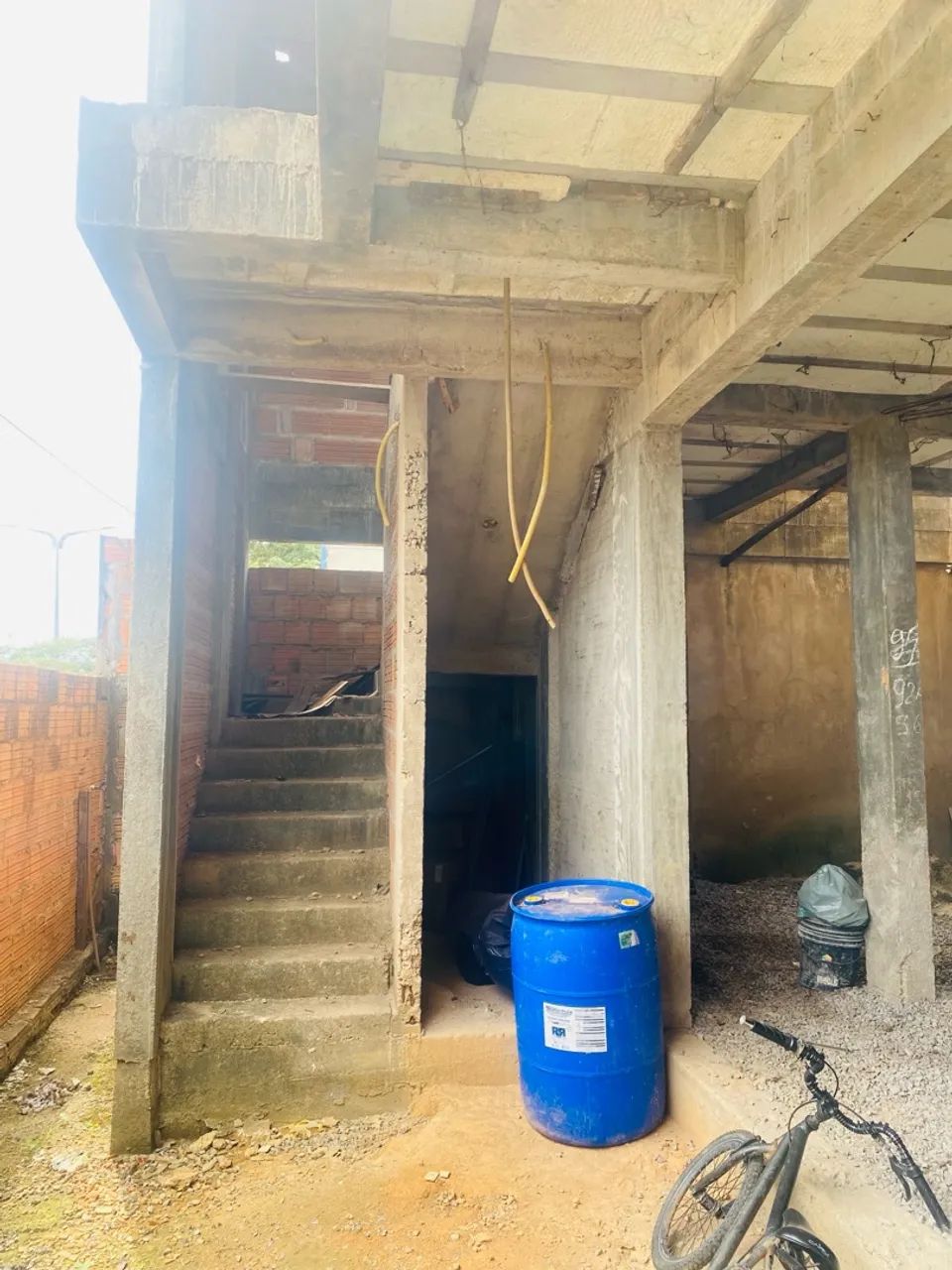 Vende-se prédio, em Parauapebas-Pá, Bairro cidade jardim, Av G, s/n Lt 08, Qd 72 - Foto 4