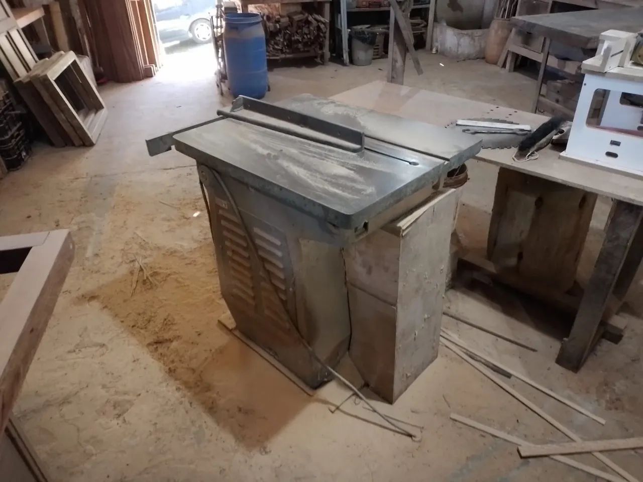 Serra de Bancada Industrial invicta - Ideal para Marcenaria