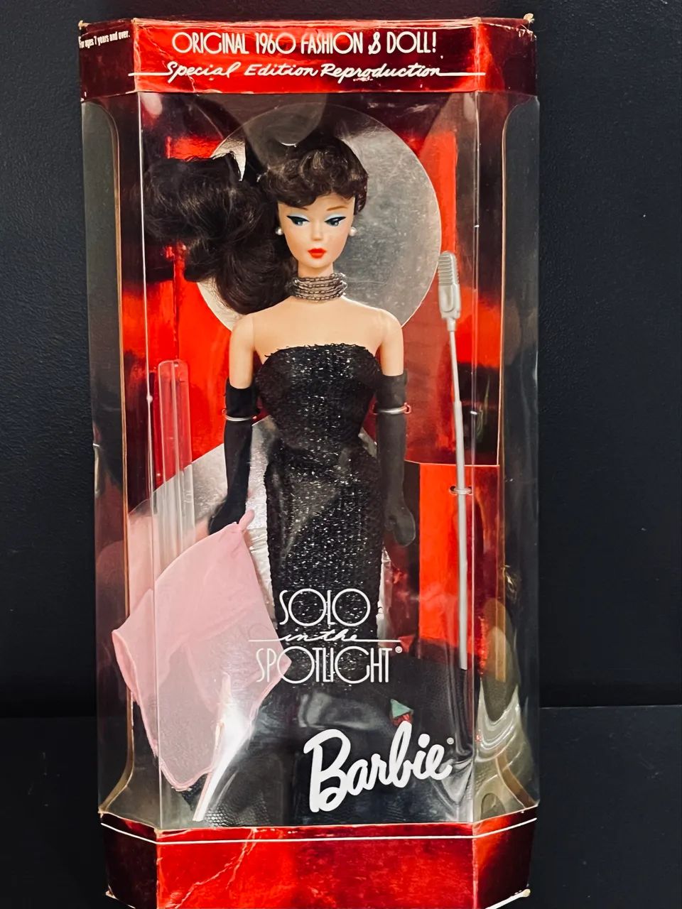 Boneca Barbie colecionador 1960 Barbie in the spotlight lacrada na caixa