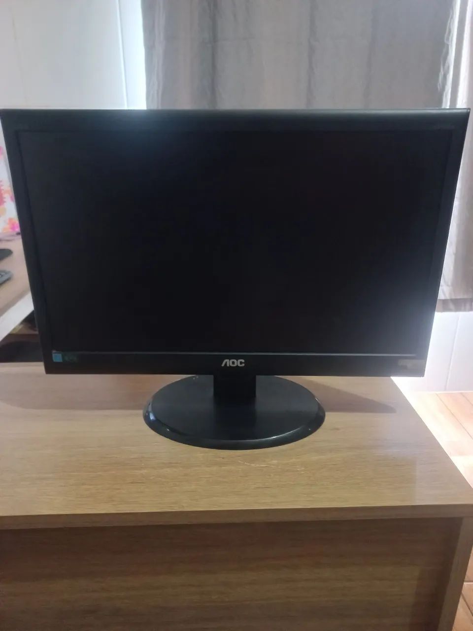 Monitor AOC 18,5 polegadas