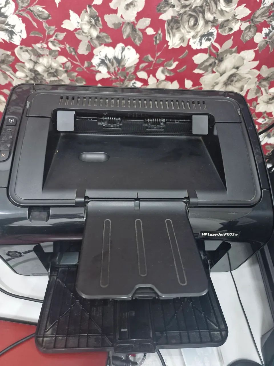 HP LaserJet P1102w  - Foto 2