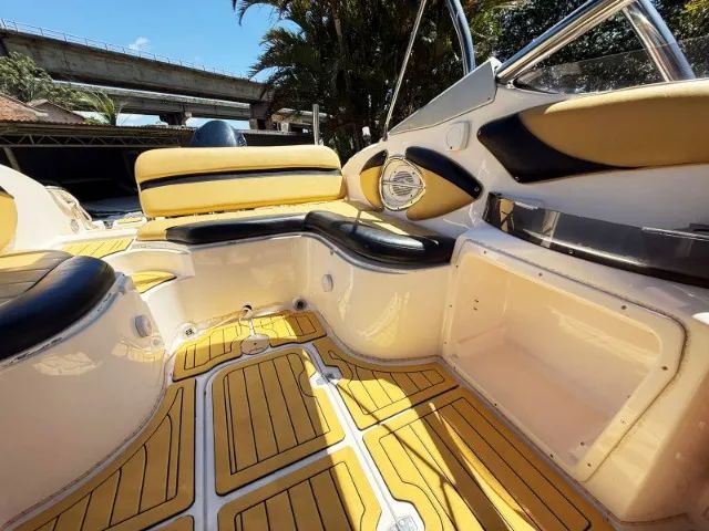 Lancha Focker 215 - Ano 2007 - Evinrude E-TEC 150Hp - Foto 11