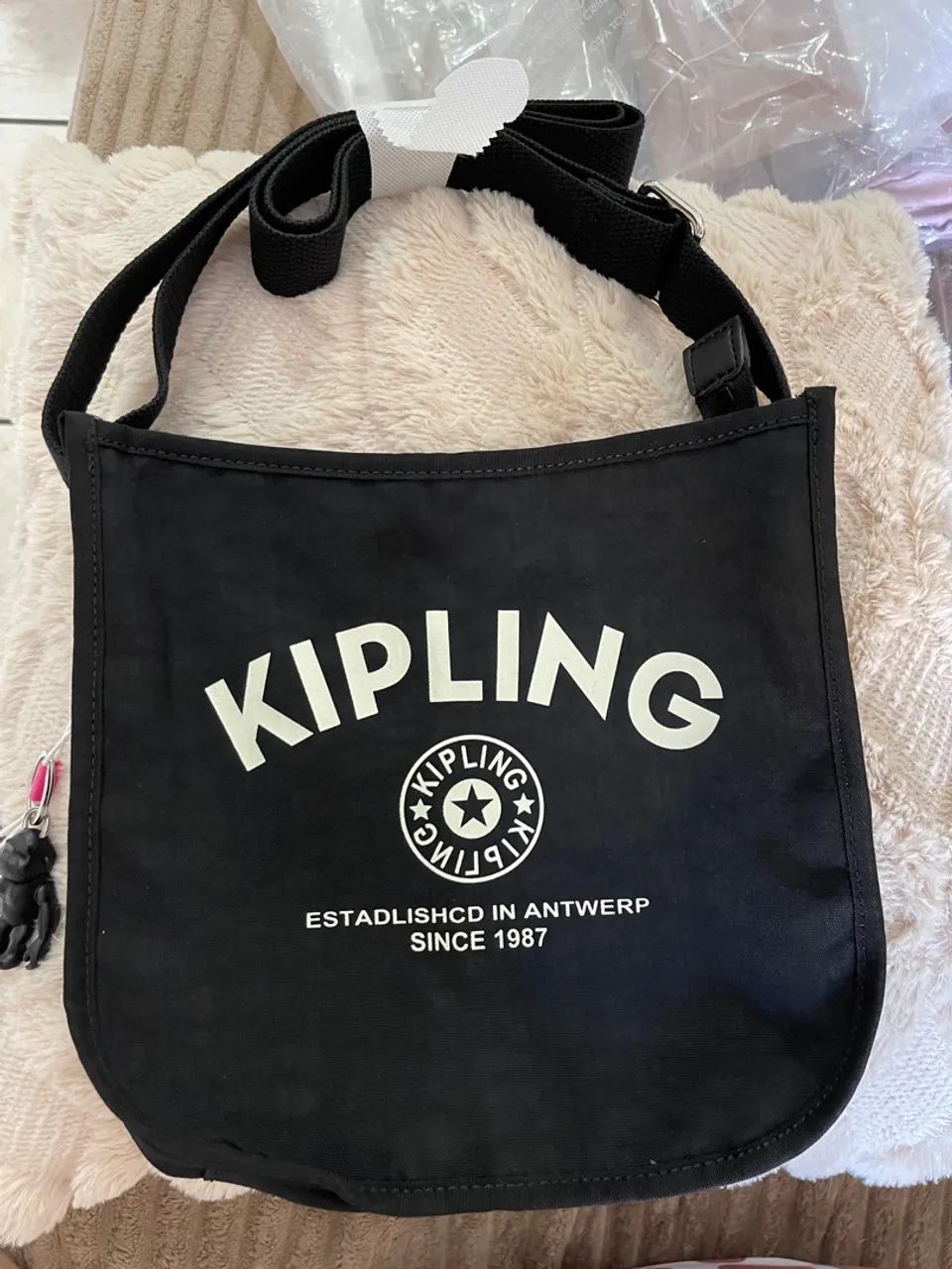 Bolsa Kipling Preta - Nova