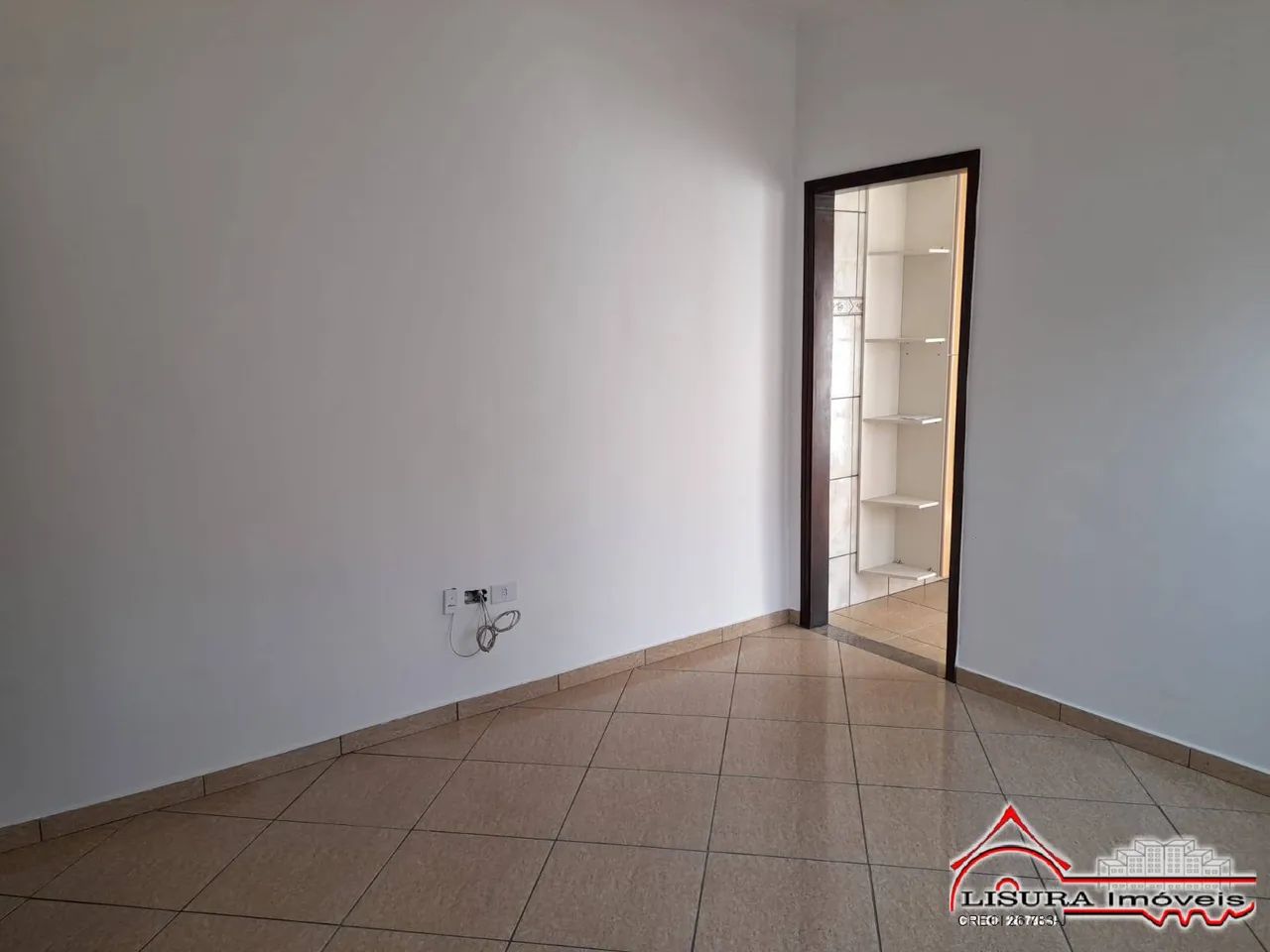 (I) CASA NO JD EMILIA JACAREI SP PARA LOCAÇÃO - Foto 4