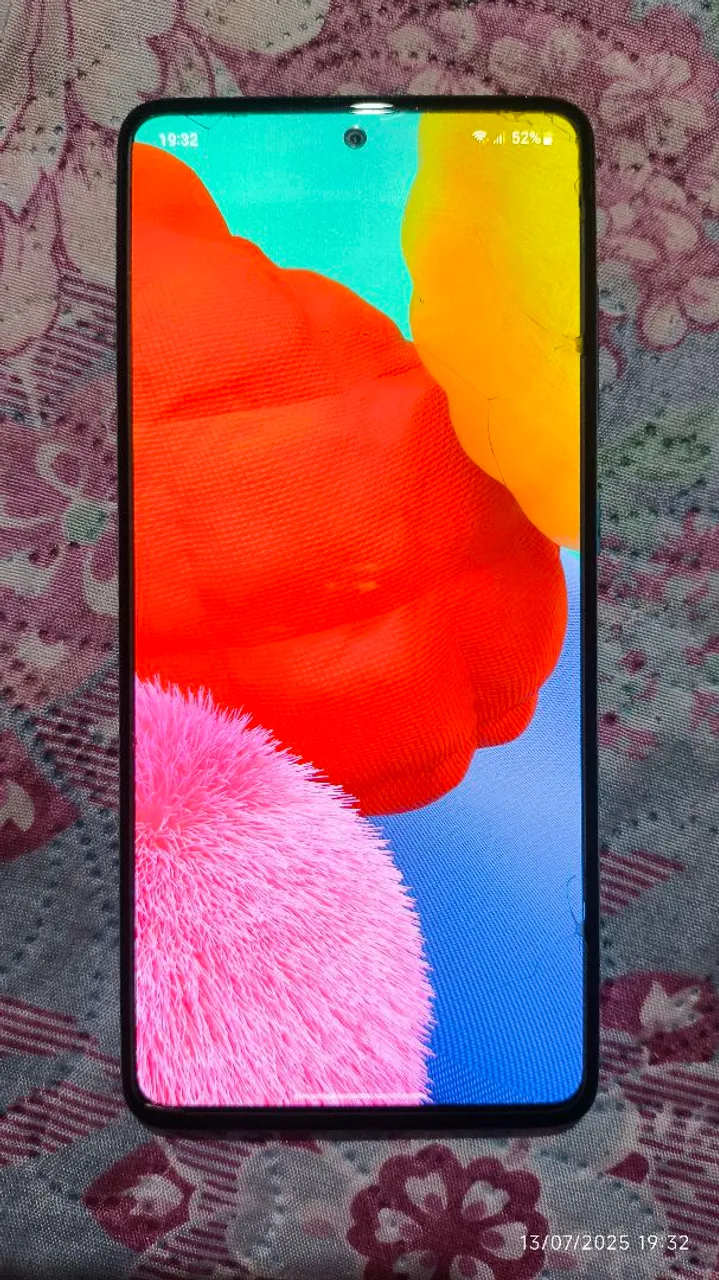 Samsung Galaxy A51