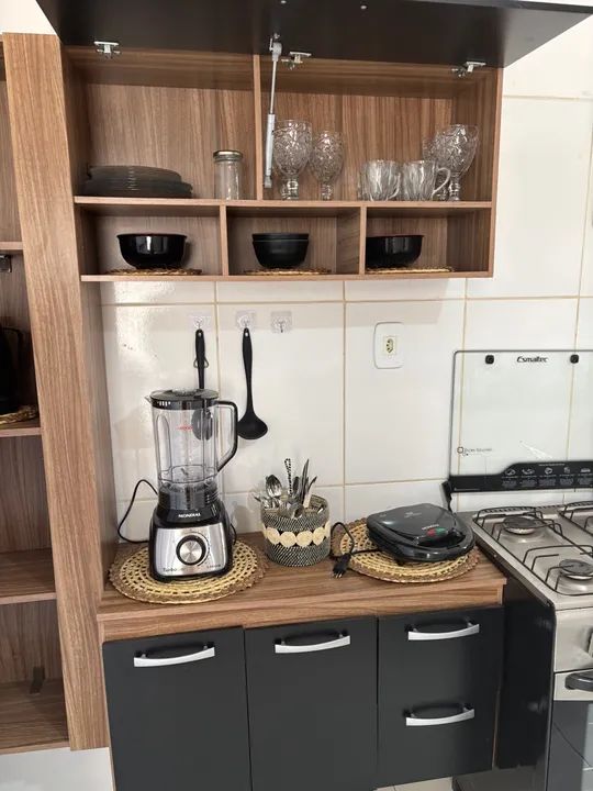 Casa com dois quartos banh. social e suite, garagem portão eletrônico - Foto 6