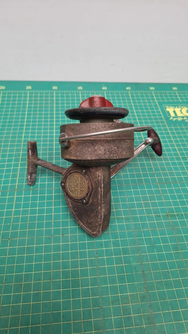 Molinete de pesca gi vintage Dam Quick 550 alemão 