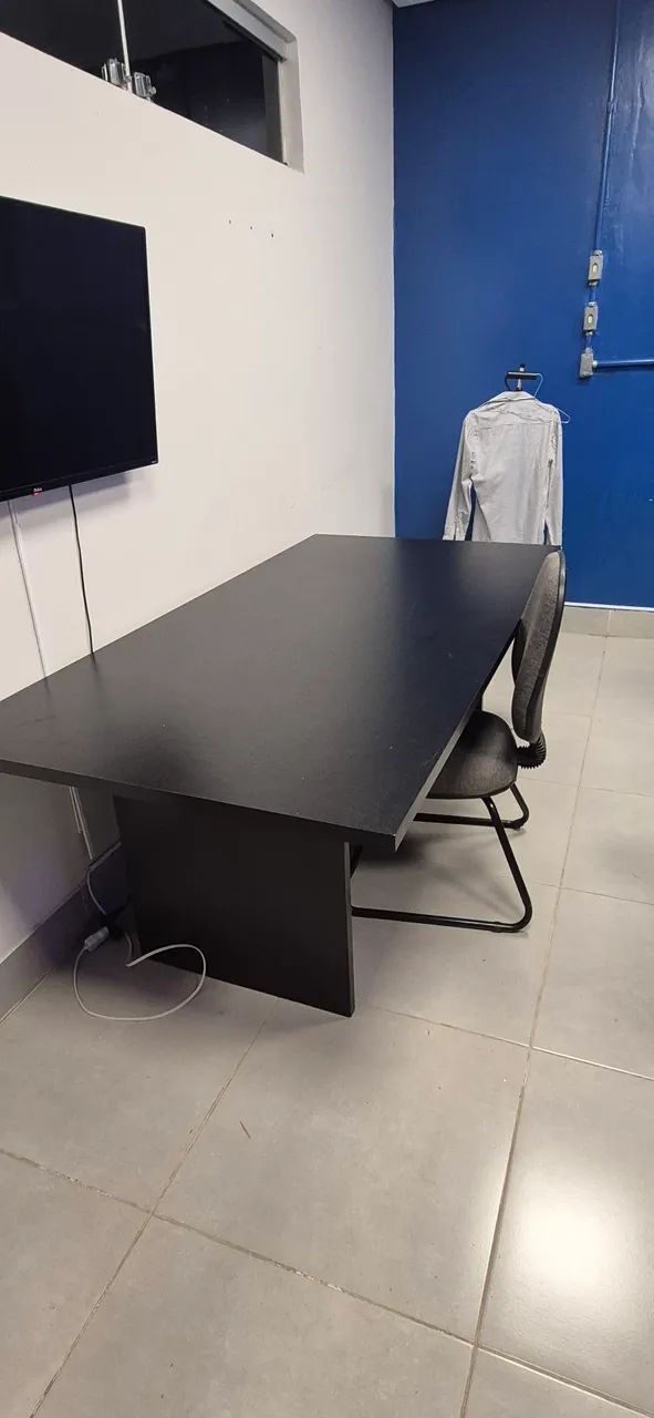 Mesa de Reunião - Foto 2