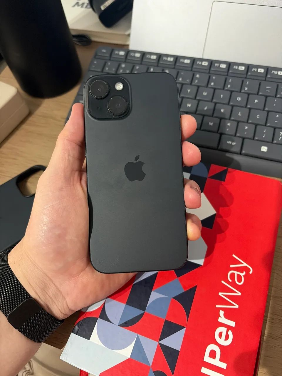 iPhone 15 128gb em excelente estado - Foto 4