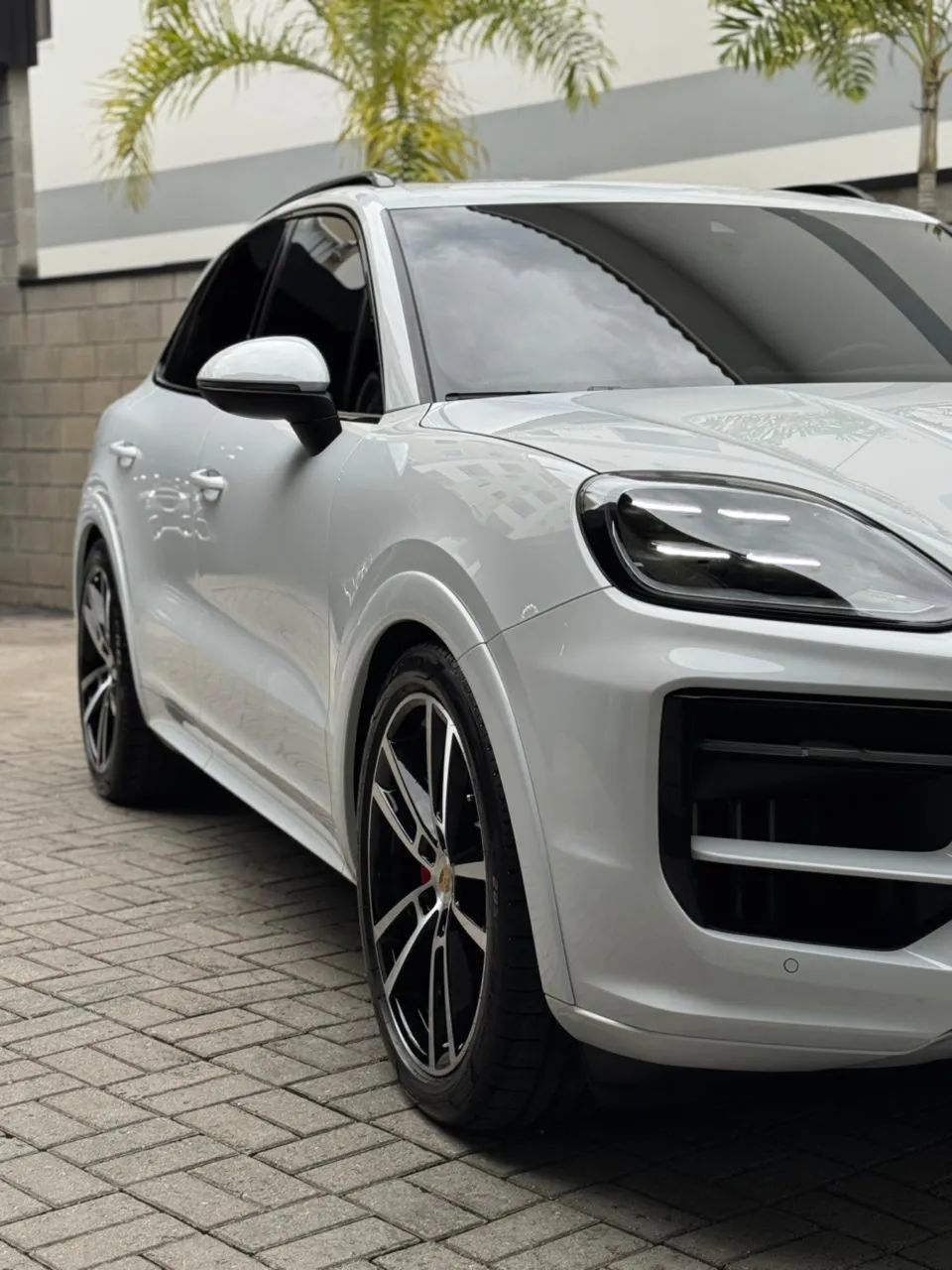 Porsche Cayenne S 4.0 V8 474cv 2024 - Foto 2