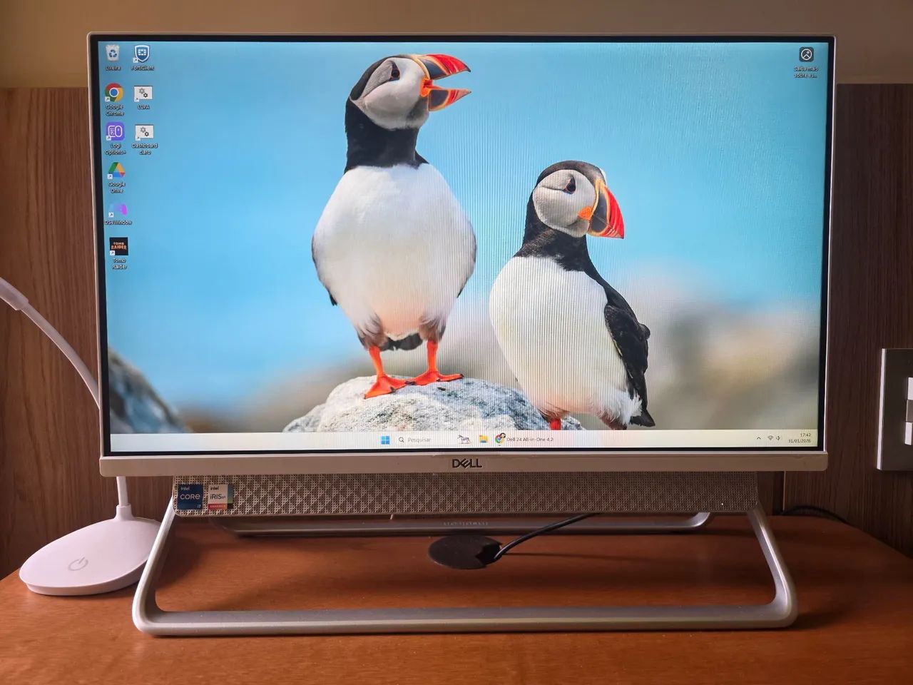 Computador Dell All-in-One i7 | 20GB RAM | SSD 256GB + HD 1TB | 24pol | EM ESTADO DE NOVO