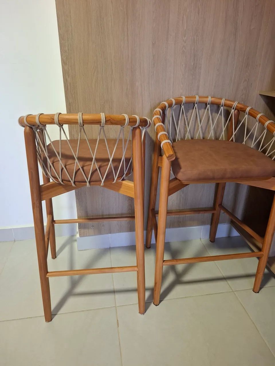 Cadeiras para bancada - Foto 2