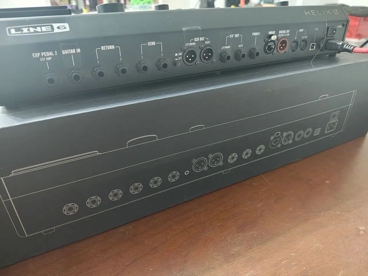Line 6 Helix LT - Instrumentos musicais - São Domingos, Niterói