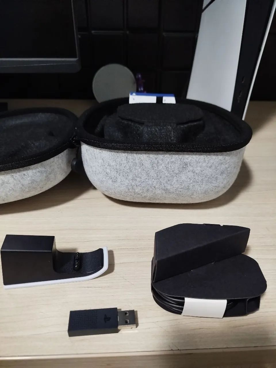 Case com base carregadora e Playstation link  - Foto 4
