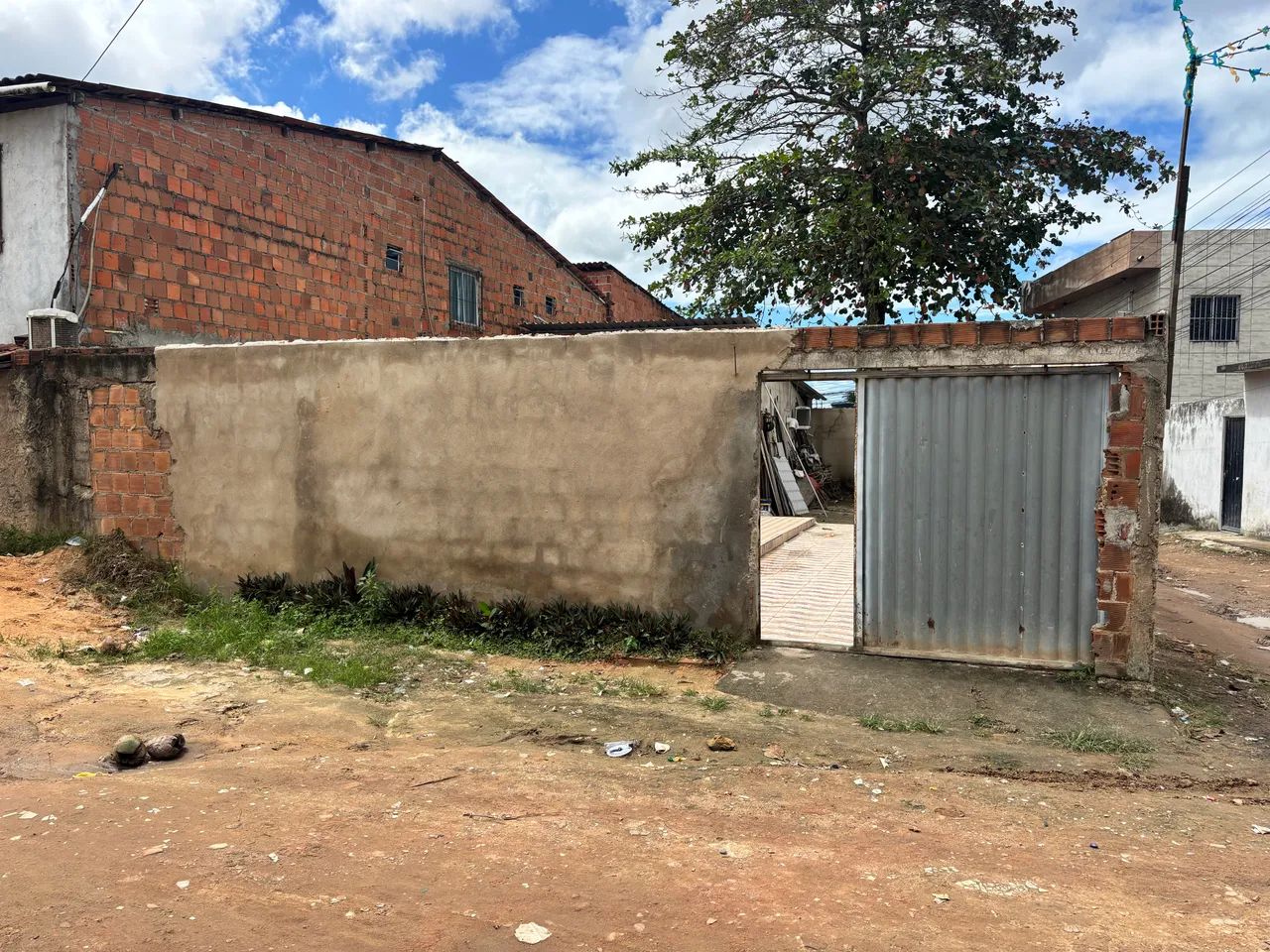 Vendo terreno com piscina e banheiros  - Foto 5