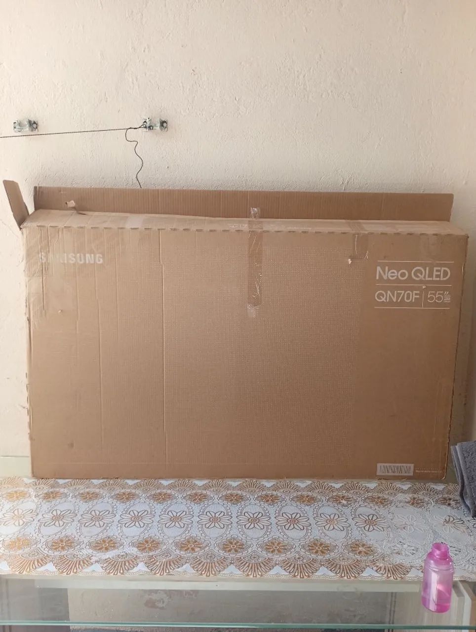 Vendo caixa de tv 55 polegadas 